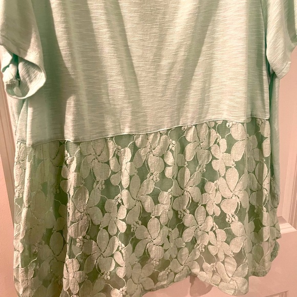 26/28W T-shirt with lace - Picture 1 of 4